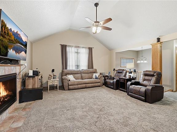 3rd image of 1810 NW Bradford Ct