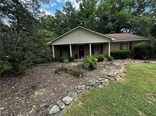 322 Cricket Ln, Auburn, AL 36832