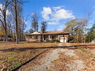 403 Springdale Ave, Colonial Heights, VA 23834