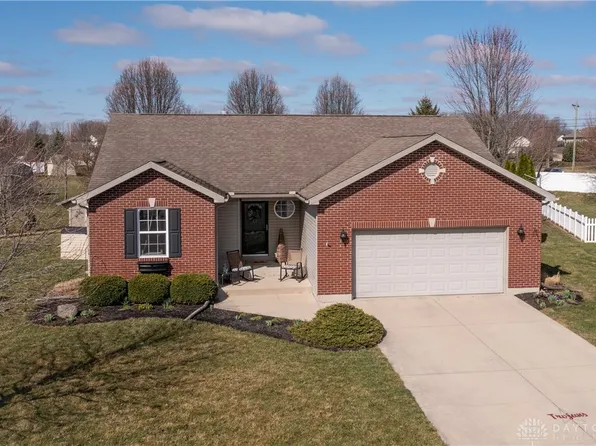 2733 Fieldbrook Ct, Troy, OH 45373