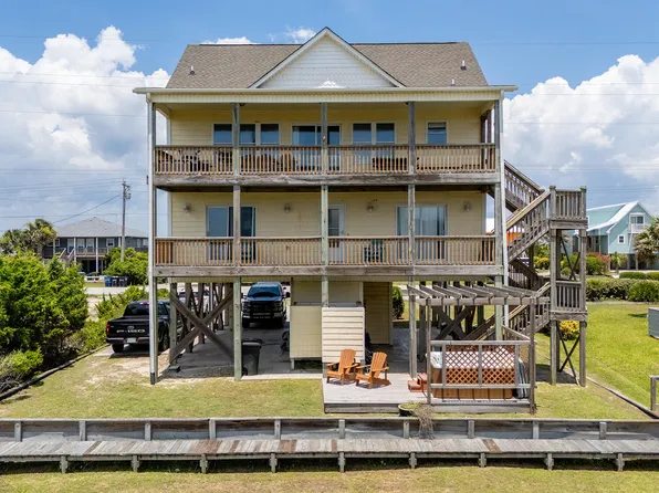 2013 Emerald Drive, Emerald Isle, NC 28594