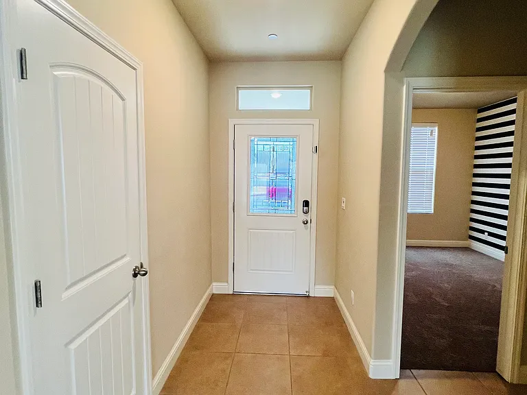 9223 Oak Garden Ln — Photo 23