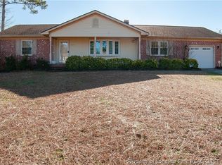 7107 Enfield Dr, Fayetteville, NC 28303