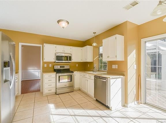 2nd image of 11309 Longhedge Ln