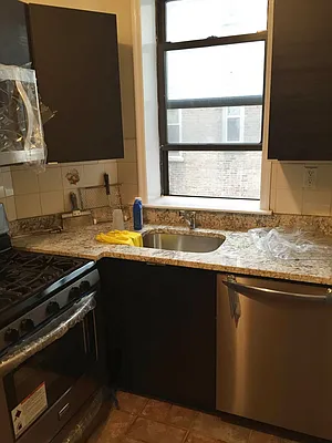 Rented by Azure Realty NY LLC | media 10