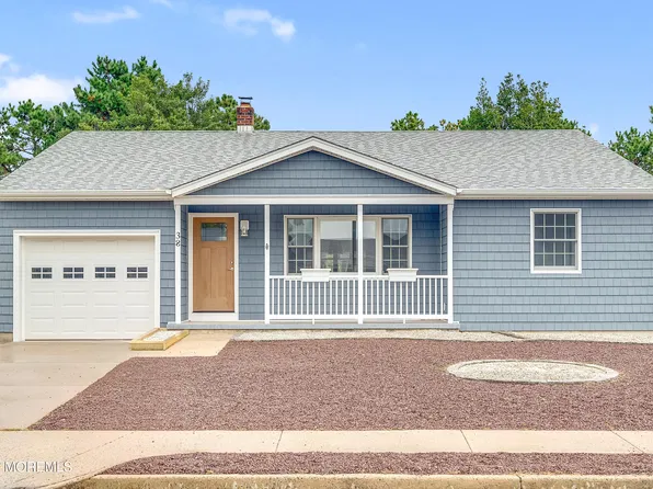 38 Fairfield Road, Toms River, NJ 08757