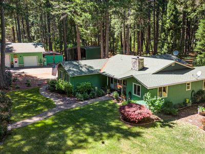 200 Cornett Ln, Cave Junction, OR, 97523