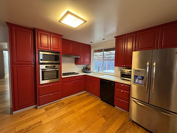 5th image of 4869 Leigh Ave