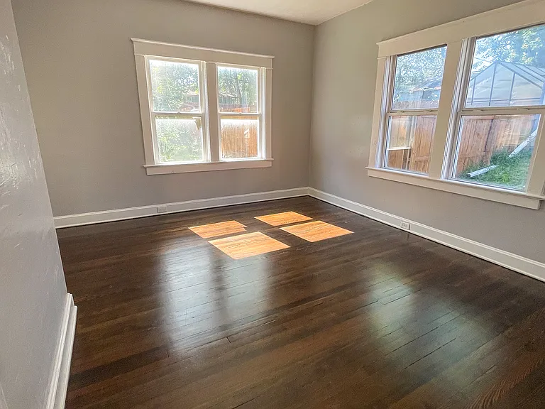 8316 Highland Ave — Photo 17