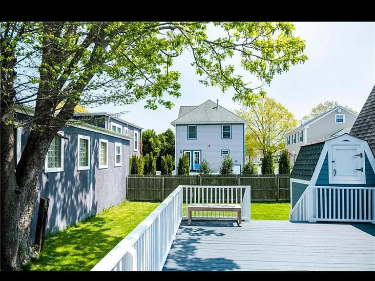 50 Houston Ave — Photo 4