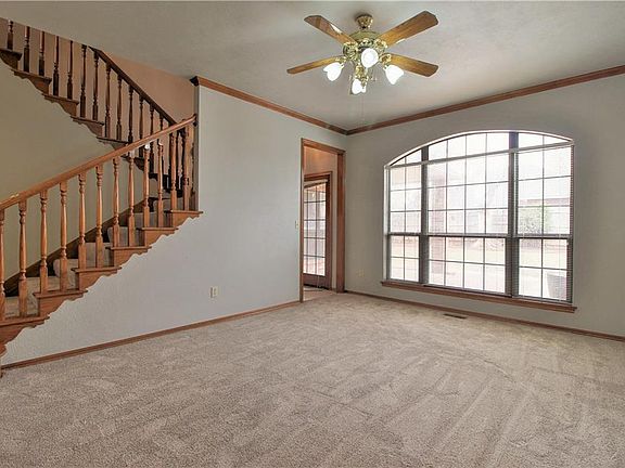 3rd image of 1821 SE 2nd St