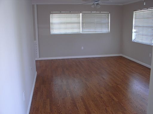 5th image of 4276 Bellewood St