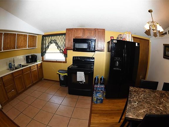 5th image of 5609 Hardesty Ave