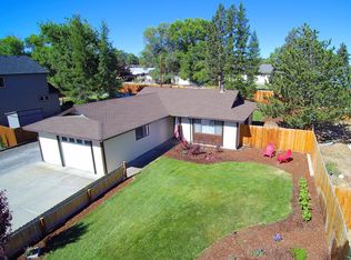 2531 SW 26th St, Redmond, OR 97756