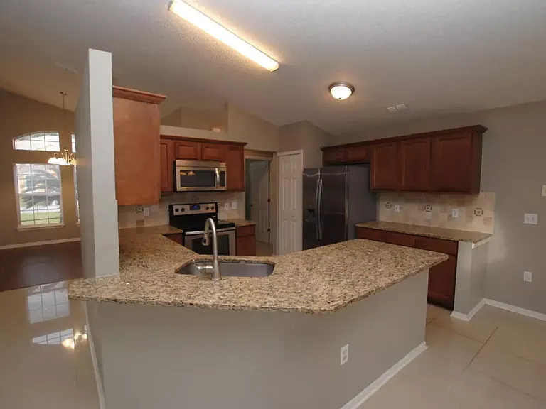 11382 Aston Hall Dr S — Photo 11