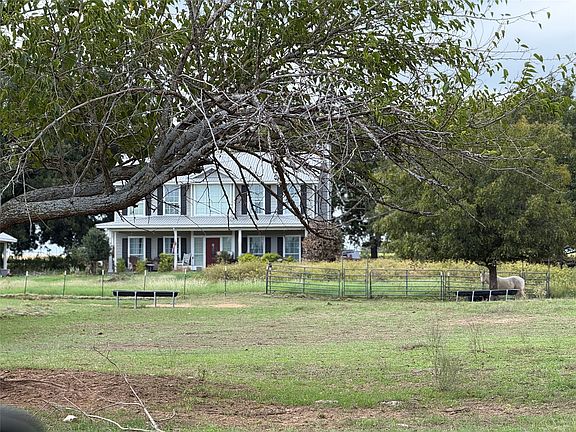 3rd image of 680 County Road 4191