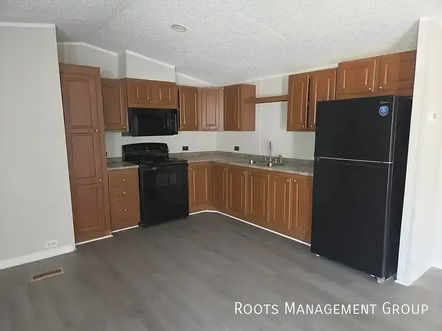 3 Bed 2 Bath Home Available for Lease at Pineview MHC - Apply Now! — Photo 4