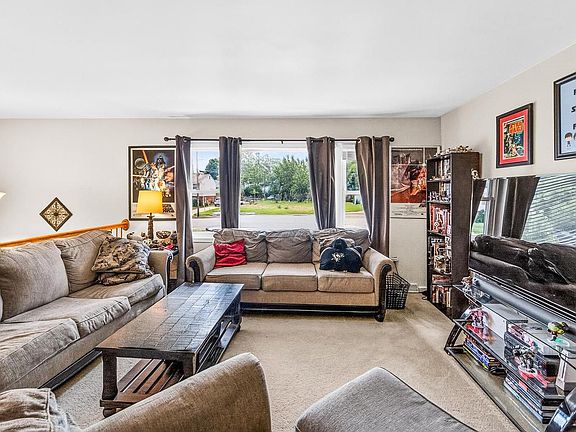 5th image of 4130 Bassett Ct