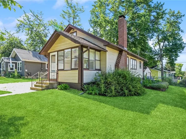 1148 Douglas Ave, Des Moines, IA 50313