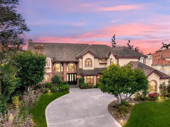 25242 Derbyhill Dr, Laguna Hills, CA 92653