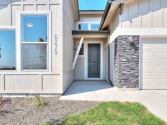 3rd image of 6279 N Seawind Ave