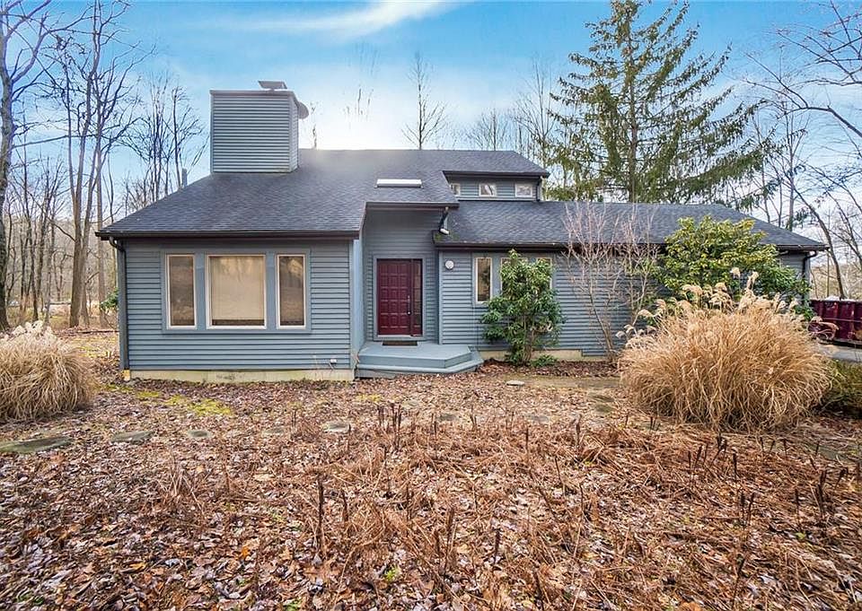 1104 S Barbara Dr, Alburtis, PA 18011 Zillow