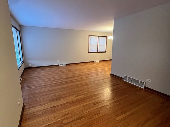 2nd image of 9619 S Mozart Ave
