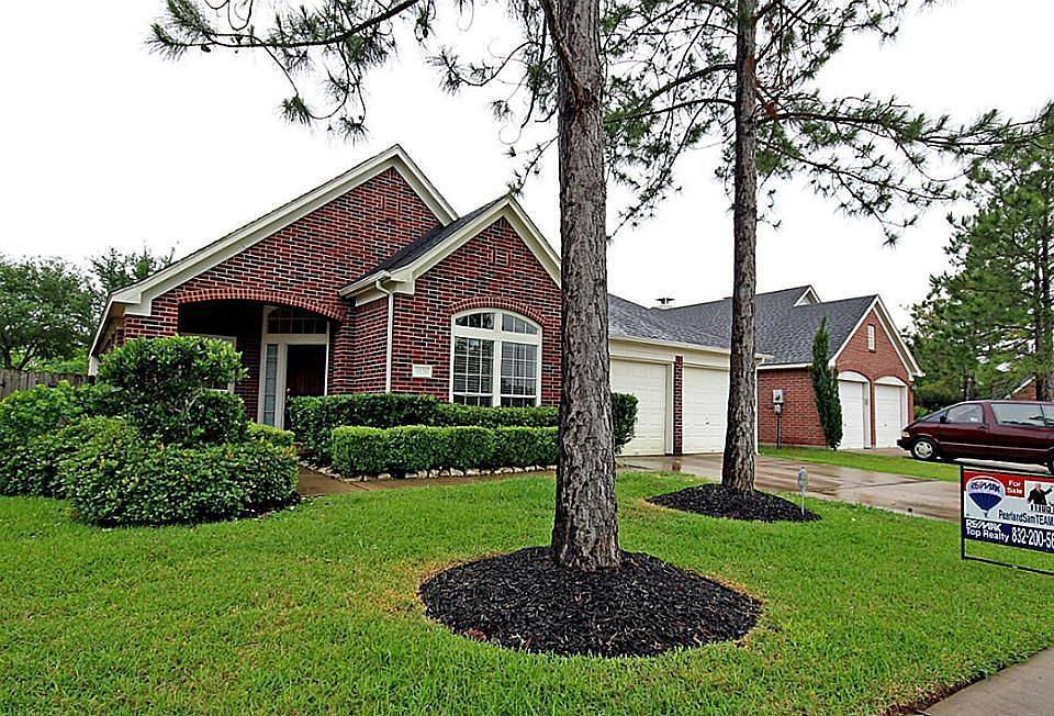 1st image of 3326 Glenhill Dr