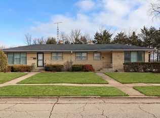 2127 16th Ave #2129, Kenosha, WI 53140