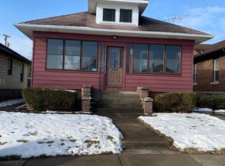 925 Kelly Ave, Joliet, IL 60435