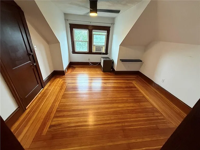 231 Orchard St — Photo 10