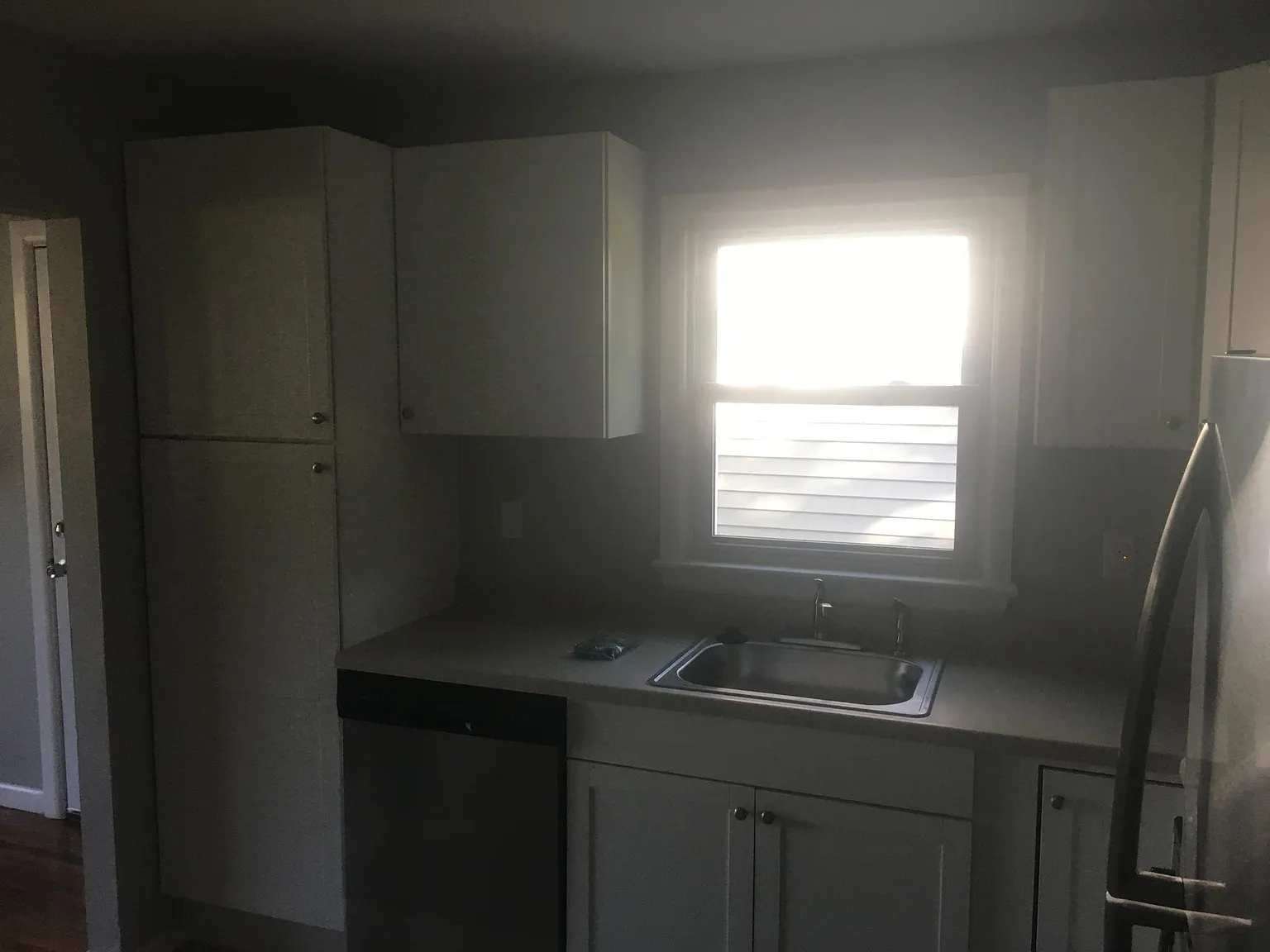 2 bed, 900 sqft, $2,300 — Photo 4