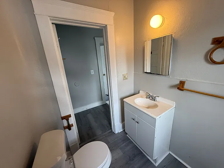 1421 Long Ave — Photo 35