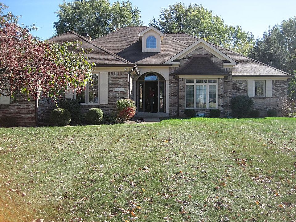1st image of 721 Andrews Blvd