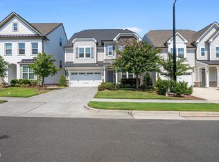 213 Mazarin Ln, Cary, NC 27519