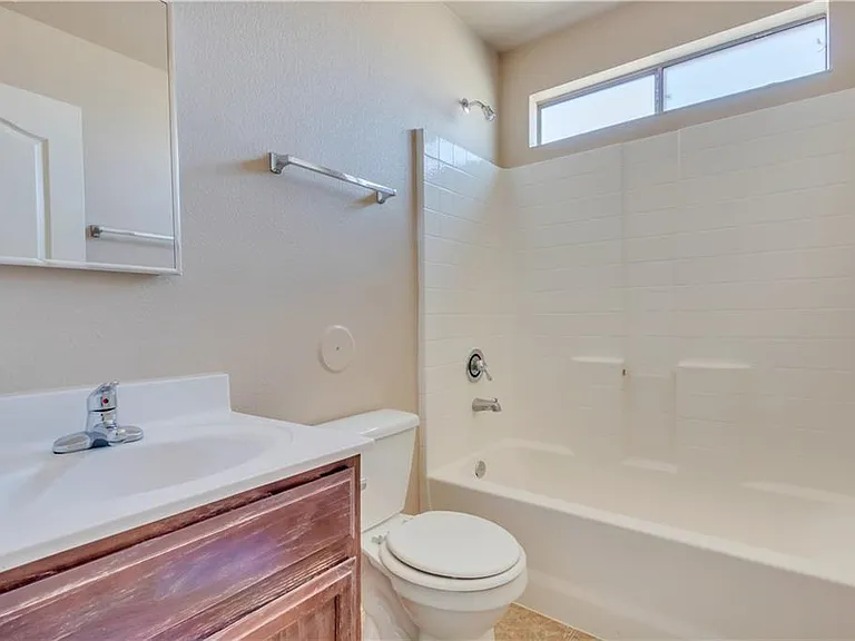 14302 Gil Reyes Dr #C — Photo 20