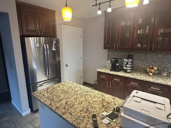 1912 Dupont Ave S APT 304, Minneapolis, MN 55403