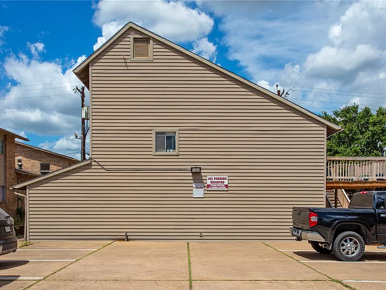 304 Tauber St #5 — Photo 13