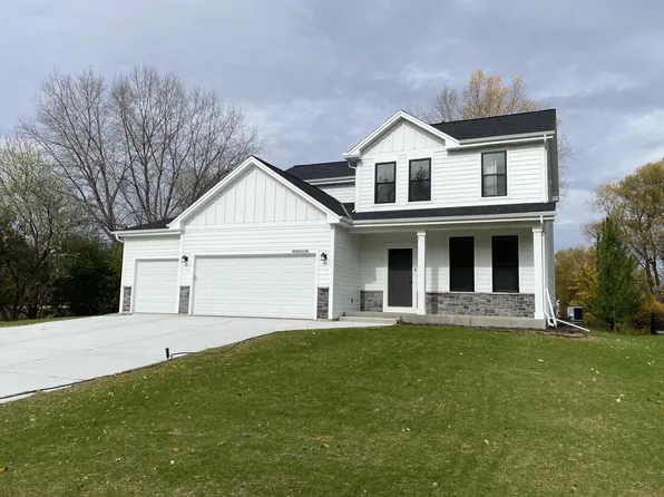 N100W17136 Revere LANE, Germantown, WI 53022