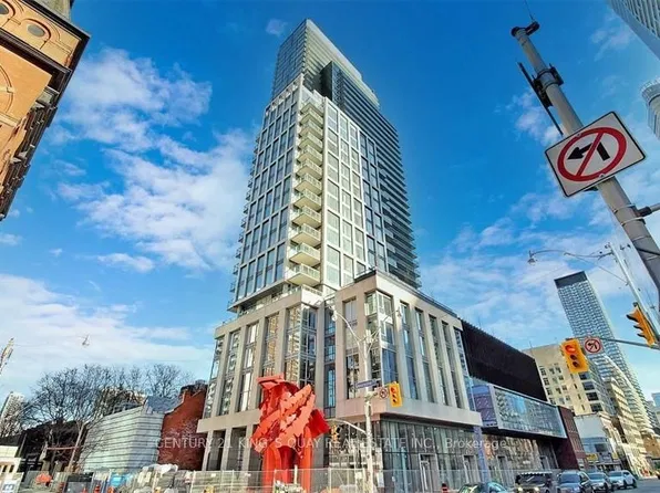 3 Gloucester St, Toronto, ON