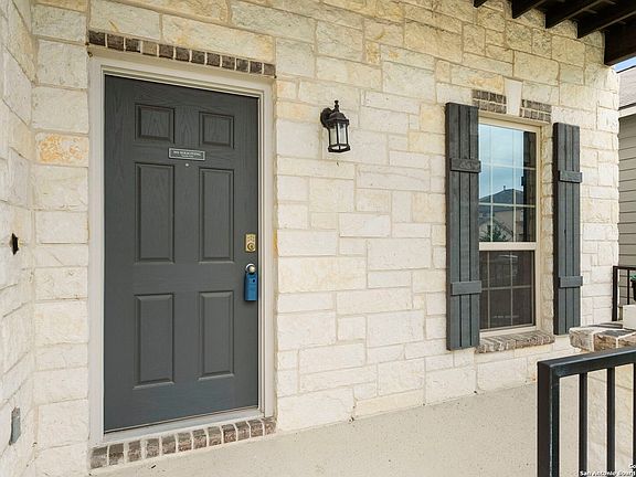4th image of 10633 JASMINE BLUFF