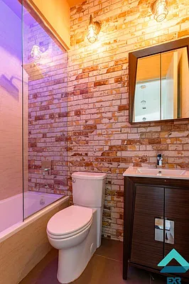 Rented by EXR | media 29