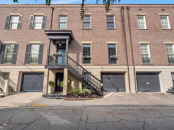 316 W Taylor St, Savannah, GA 31401