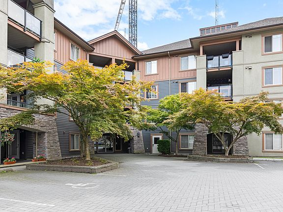2nd image of 244 Sherbrooke St #2113