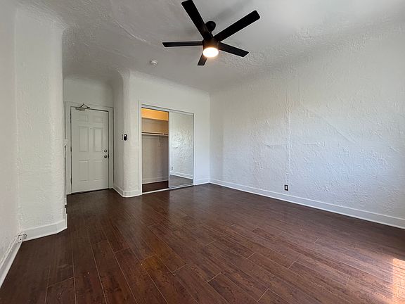 2nd image of 206 S Coronado St APT 206
