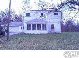 19065 Savage Rd, Belleville, MI 48111