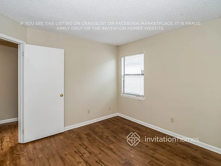 409 Filmore Dr — Photo 14