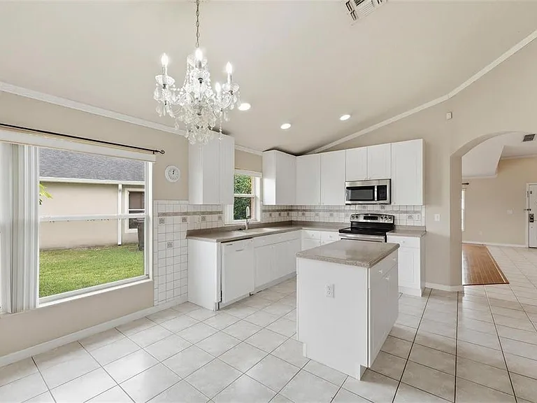 2819 Maguire Dr — Photo 14