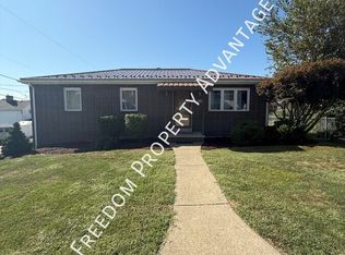 1015 4th St, Monongahela, PA 15063