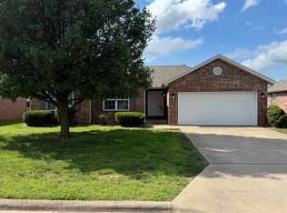 4420 W Delmar St, Springfield, MO 65802